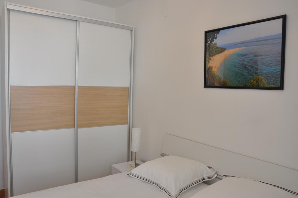 Jelena Apartments Bol Bagian luar foto