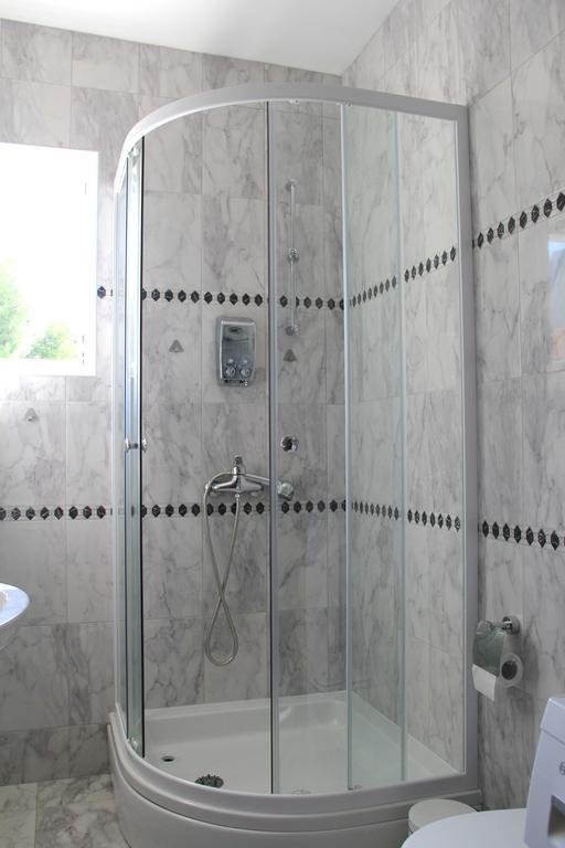 Jelena Apartments Bol Bagian luar foto